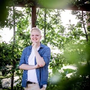 Meet your Posher, Eric